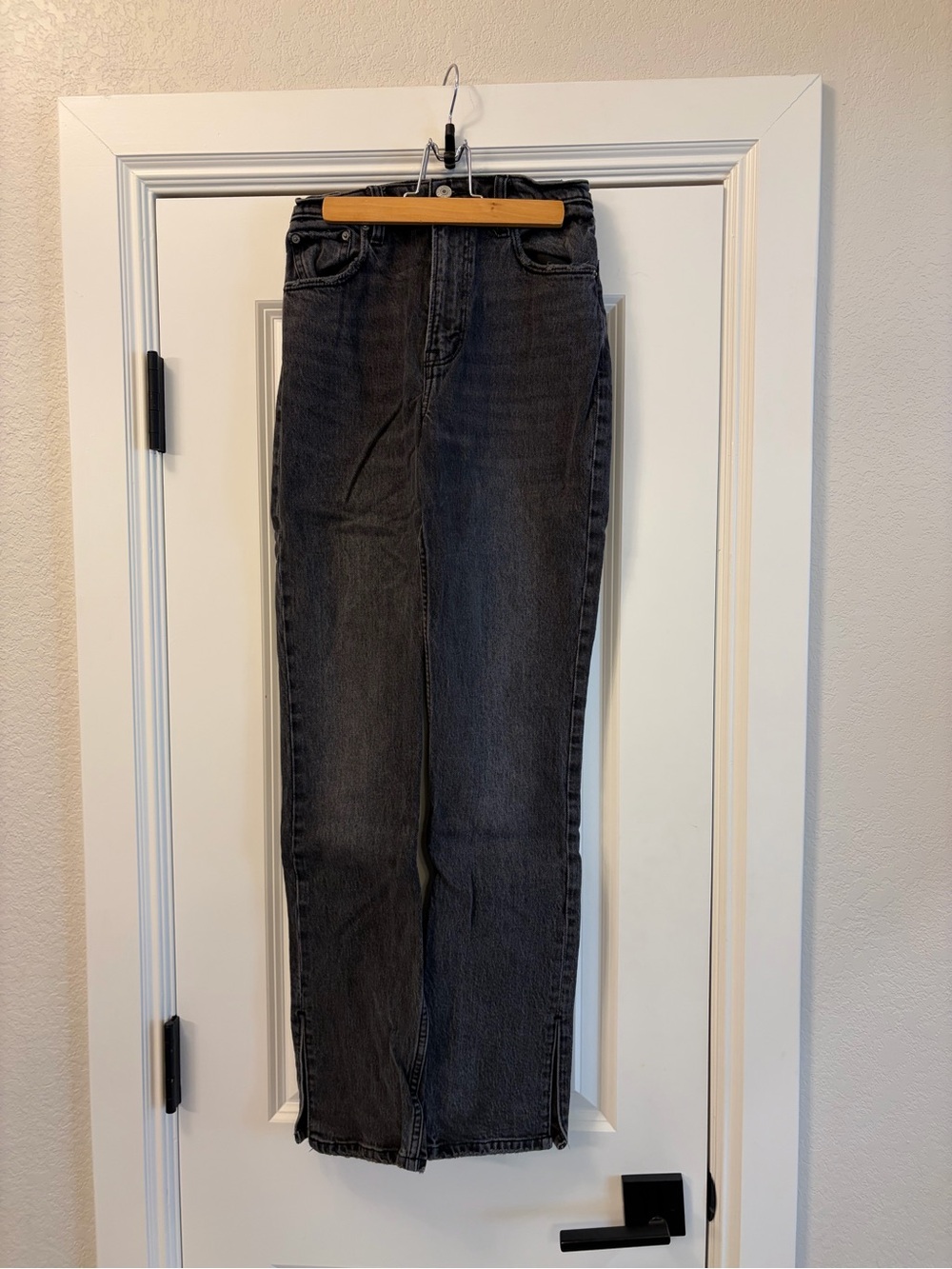 Abercrombie & Fitch Black Washed '90s Straight Ultra High Rise Jeans